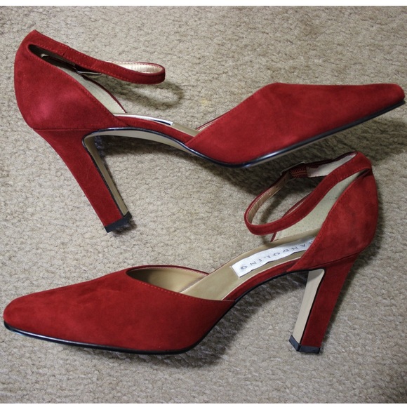 Bandolino Shoes - Bandolino Berry Red Heels Size 7M